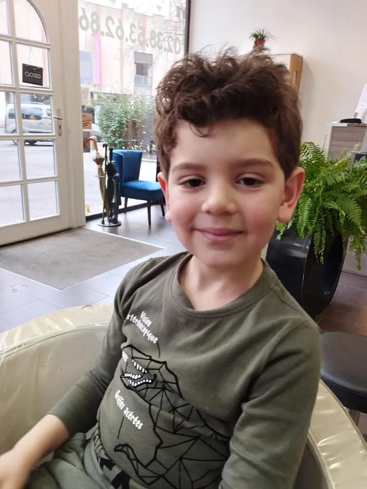 Coiffure enfant à Orléans